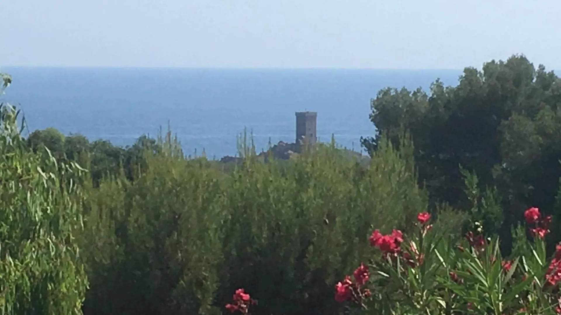 Apartment Cap Esterel Ile D'Or Dans Village De Vacances Saint-Raphael